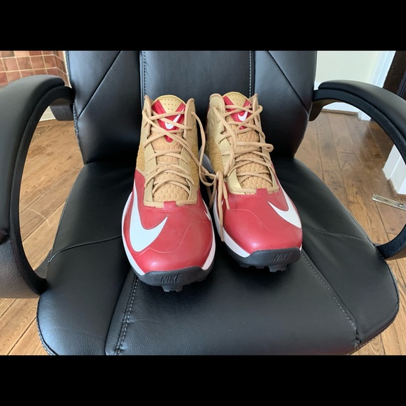 Nike Elite 3/4 Shark Cleats - Picture 5 of 6